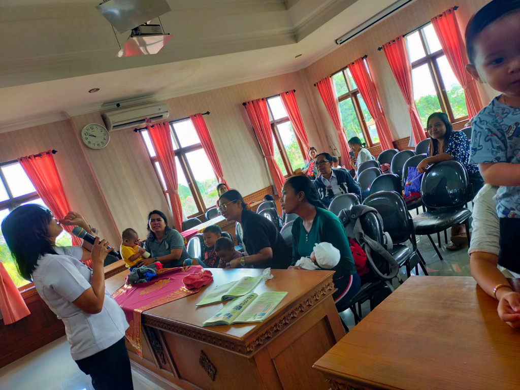 Kegiatan Kelas Balita Desa Tumbak Bayuh